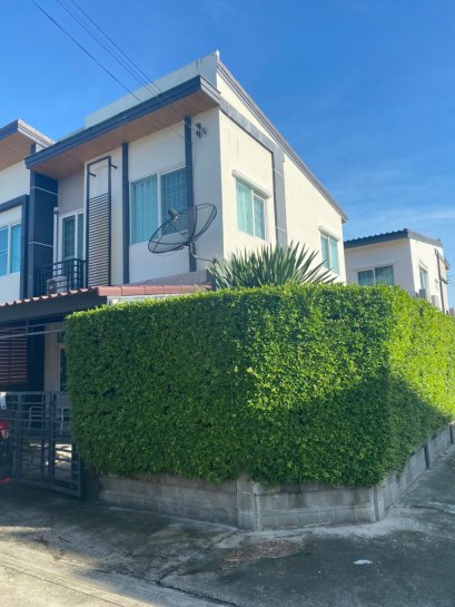 急售！角落排屋 凉风舒爽 29平方米 GUSTO PHAHONYOTHIN48 交通方便 靠近BTS PHAHONYOTHIN59