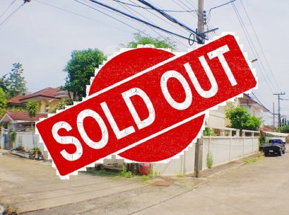 ขายแล้วครับ ขายถูกมาก บ้านเดี่ยว 50 ตรว. พร้อมเฟอร์ไม้สักจัดเต็ม ทำเลทอง ซอยเพชรเกษม 77/7 เดินถึงถนนใหญ่เพียง 300 เมตร ด่วน!!!