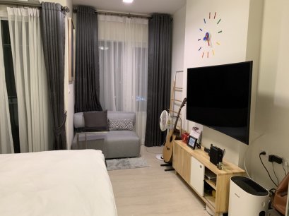 准备好与Covid谈判！！ 急售, Saaptor One Condo, Eco Ratchada, Huai Khwang 22.58 平方米, 9 楼, 特价, 急！！