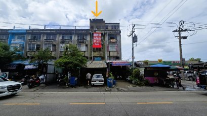 A Diamond in the Rough! Unbelievably Priced! 5-Storey Commercial Building/Dormitory for Sale, Fully Extended – Previously Operated as 20-Room Dormitory with En-Suite Bathrooms. Perfect for Renovation into Dorm + Shop Space, Located Behind Central Rama 2,
