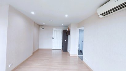 罕见好房！超大户型，超值价格！抗震安全！ 出售：Niche Mono Bangna 公寓 – 2卧2卫，65平方米 黄金地段，位于Central Bangna正对面，靠近BTS Bangna、Lasalle 和 Bearing站，进出市区交通便利！