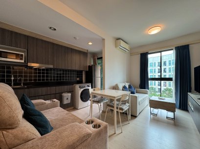 Rare Corner Unit with Pool View — Condo for Sale at Unio Sukhumvit 72 Phase 2, 2 Bedrooms, Only 600 m from BTS Bearing