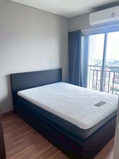 出售价格实惠的公寓！隆比尼广场陶蓬换乘站项目，位于曼谷-暖武里路邦苏区黄金地段。25楼，28.64平方米，精装修，近两条地铁线（紫线和蓝线）！