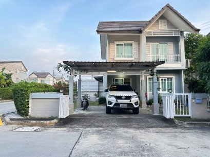 Best Price Right Now! Corner Plot at the Front of the Project – Private & Peaceful Living For Sale: Single Detached House at The Village Cottage Kanchanaphisek – Ratchaphruek 4 Bedrooms, 3 Bathrooms | Land Size 53.6 sq.wah | Well-maintained, move-in r