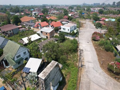 Rare Corner Plot! 105.3 Sq.Wah Land for Sale in Namphueng Village, Nong Phueng, Saraphi, Chiang Mai – Just 600 meters from Chiang Mai–Lamphun Road