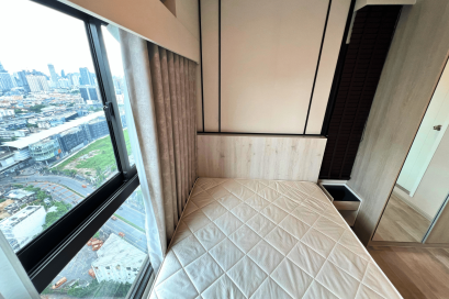 ขายคอนโด เดอะ ไพรเวซี่ พระราม 9 (The Privacy Rama 9) 2 ห้องนอน 47 ตร.ม. ชั้น 28 บิ้วท์อินสวย วิวไม่บล็อก ขายต่ำกว่าประเมิน