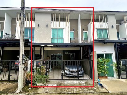 联排别墅，装修齐全，可立即入住！出售 City Sense Salaya 联排住宅，2间卧室 2间浴室，大理石厨房，近 Central 百货与玛希隆大学