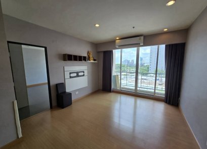 Best Price Best Deal! Golden Opportunity for investors! 54.3 Sq.m Condo for SALE at The Star Estate at Rama 3 BRT Wat Pariwat right in front of the project!!