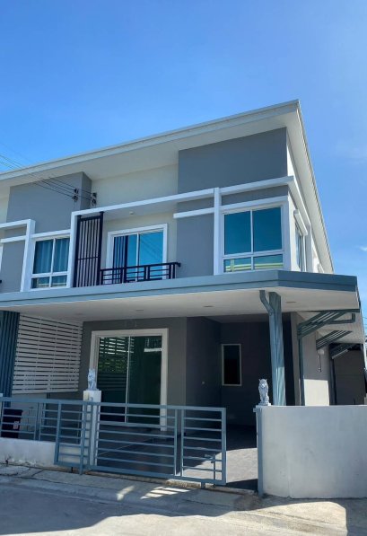 หลังมุม หายาก! จอดรถนอกรั้วบ้านได้เพิ่มสองคัน!! ทาวน์โฮม นิรันดร์ วิลล์ 59 (Nirun Ville 59) 24 ตร.ว. ใกล้ BTS ศรีนครินทร์