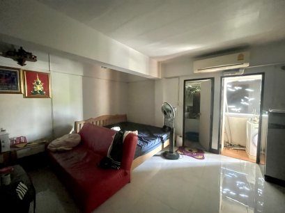 50 SQM Room for Under 1 Million!!! For Sale: Sak Suphachit Condominium &ndash; Spacious Unit, 50.82 SQM