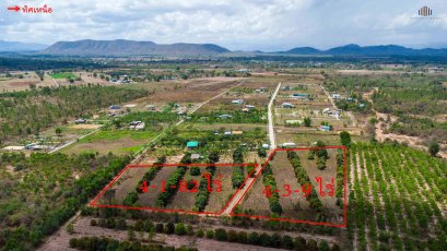 Urgent Sale! Panoramic Mountain View Land in Chom Bueng, Ratchaburi Over 9 Rai of prime land near Suan Phueng. Located in a developed community with full utilities. Title deed ready for transfer. Incredible value at only 1,000 Baht/sq. wah!
