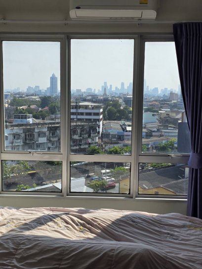 坐拥联合国教科文组织世界遗产郑王庙（Wat Arun）的壮丽景色！超大户型，每层仅此一套！出售Motif Condo Sathorn-Wongwian Yai，两室两卫公寓