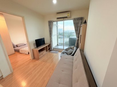 Exclusive Corner Unit: Quiet and Private! For SALE at Lumpini Ville Prachachuen - Phongphet 2 Condo (31.43 sqm) Near The Mall Ngamwongwan