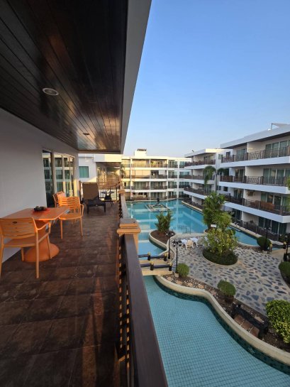 A Condo that Feels Like a House: "The Beach Palace Cha-Am &ndash; Hua Hin" Front-row Beachfront Building | Massive 153 sq.m. Area | Panoramic Ocean Views