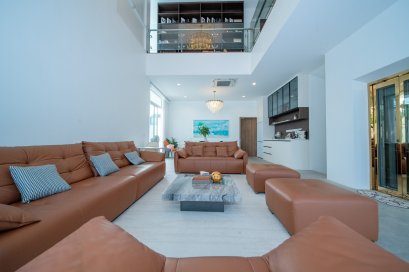 New Corner Unit! 84 sq.wah – Luxury 3-storey detached house with private lift in Rama 9 Soi 55