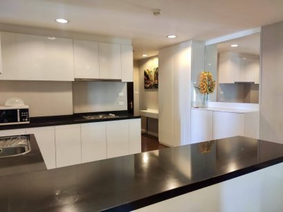转角大户型！带 5 个车位！出售公寓 Belle Grand Rama 9（Belle Avenue）2 房 2 卫，95.38 平方米 | 临近 Central Rama 9 和 MRT Rama 9 | 急售