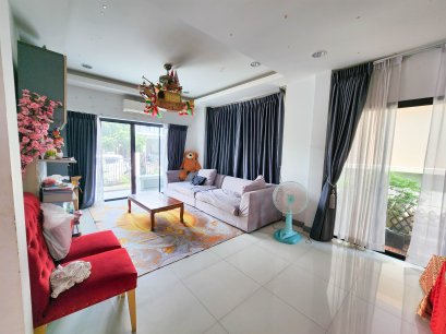 Srisuk Village – 双层独栋别墅，占地 78 平方哇，5 卧室 3 卫生间，黄金地段，交通便利，临近拉玛二路、邦坤天、佛塔布差、通可鲁、素可沙瓦、坎差那披色南段、外环高速、昭林玛哈那空高速公路及工业环路