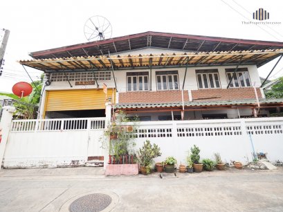 100 Sq.W Small Scale Factory or Warehouse near Theparak Industrial Estate!!