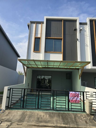 Price under market value !! Anasiri Bangna​ Km.26 , Townhouse 2 floor, Are​a​ 18.8 Sq.wah