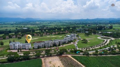 出售My Ozone Khao Yai C栋3楼转角单元公寓，朝东 &middot; 194平方米，3间卧室，4间浴室 &middot; 高尔夫球场景观 &middot; 回租，月租金约70,000泰铢