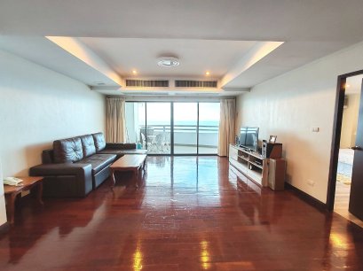 Want to sell quickly!!! Condo for sale, next to the sea, Cha-am Grand Condotel project, usable area 148.29 sq m., 2 bedrooms, 2 bathrooms, 30th floor, beautiful view, quiet, private beach Suitable for relaxation