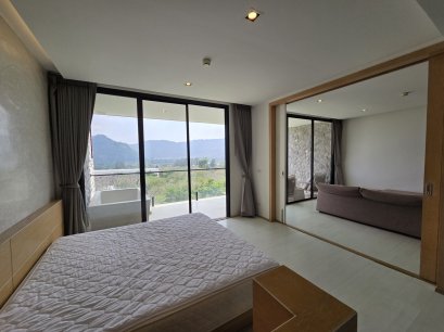 出售公寓：Botanica Khao Yai，64.09 平方米，6 楼，山景 | A 栋，Mu Si 区，Thanarat 路 | 455 万泰铢（约 71,000 泰铢/平方米）