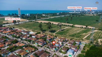 ขายบ้านเดี่ยวหลังมุมพื้นที่ใหญ่ 385 ตร.ม. พร้อมสระน้ำ หมู่บ้านคูณสุข 2 ติดถนนสุขุมวิท อยู่เองก็ได้ หรือทำ Pool Villa ปล่อยเช่าก็ดี ทำเลคุณภาพเหมาะแก่การพักผ่อน