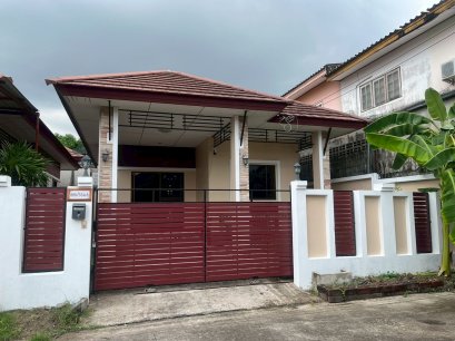 Corner Unit! Recently Renovated Single House in Saha Group Industrial Estate – No Common Fees (Naifun Phase 3, Sriracha)