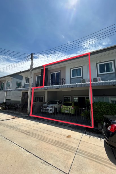 บ้านสำหรับคนที่มองหาความสงบ แต่ยังใกล้ความสะดวกในเมือง ขายทาวน์เฮาส์ 2 ชั้น หมู่บ้าน ฟ้าใสวิลล์ 2 ( Fahsai ville 2 ) ลงตัวทั้งสำหรับครอบครัวที่กำลังขยาย หรือคนทำงานที่อยากมีบ้านพักสงบหลังเลิกงาน