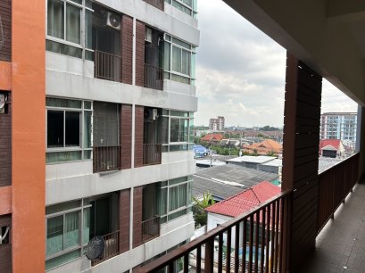 Extremely Rare! Condo with a Front Balcony  Easy Investment, Clear Profit! Fully-furnished studio near Burapha University — a golden opportunity for investors and new students