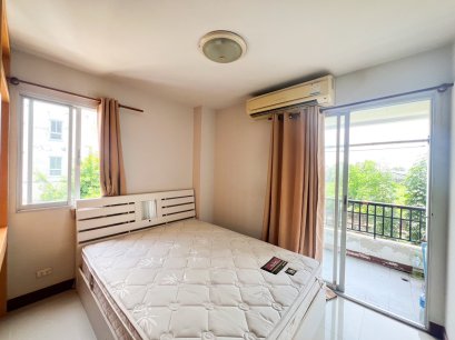 Easy to Rent, Over 7% Rental Yield, Extremely Worthwhile Price! Condo for Sale: The Cache Rama 3 - Samrong, just 3 minutes to BTS Samrong.