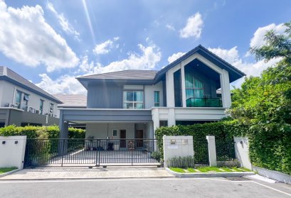 Luxurious Corner Mansion with Utmost Privacy! For Sale Bangkok Boulevard Signature Ladprao-Serithai, A beautifully designed single house, offering opulent living like a model home. This stunning property is located near NIDA, the outer ring road, and thre