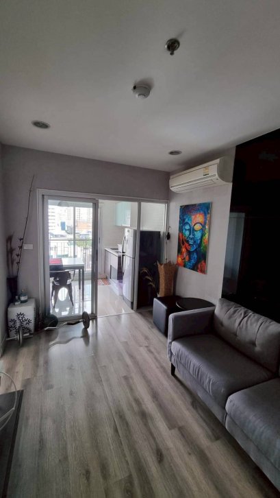 ชั้น 10  วิวสวย สุดคุ้ม ! ขายคอนโดเซ็นทริค สาทร-เซนต์หลุยส์ (Centric Sathorn - Saint Louis ） จาก SC Asset  33.46 ตร.ม !ห่างโรงเรียนอัสสัมชัญ (แผนกประถม)200 เมตร !ใกล้ BTS เซนต์หลุยส์ และ BTS สุรศักดิ์ ! ด่วนมาก