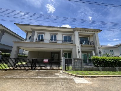 Luxury Detached House for Sale Grandio Vibhavadi Rangsit Village (Grandio Vibhavadi Rangsit), Corner Plot, Located Behind the Mint.