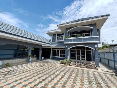 Spacious 2-Storey Detached House on 516 sq.m. Land in Kuekul Niwet Village by Seacon, Just 550 Meters to MRT Pink Line