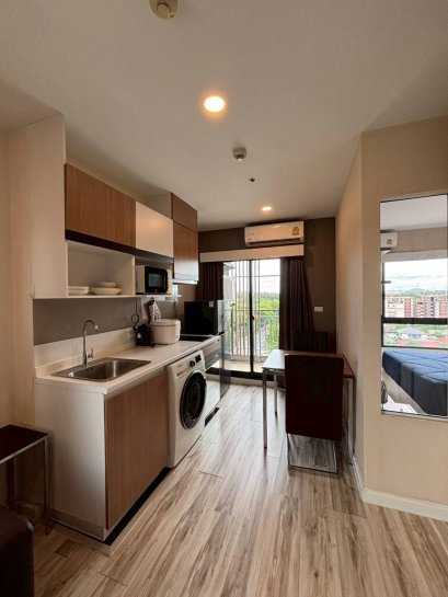 Fire Sale: Plus Condo Sriracha | Corner Unit Under Market Value