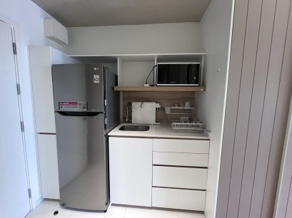 Triple Y Residence Samyan｜曼谷三养核心地段｜位于 Samyan Mitrtown 综合体｜18楼｜34㎡ 双床房｜距 MRT Sam Yan 仅120米｜拎包入住