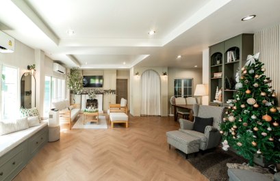 Urgent Sale – 2Storey Detached House at Rock Garden Place