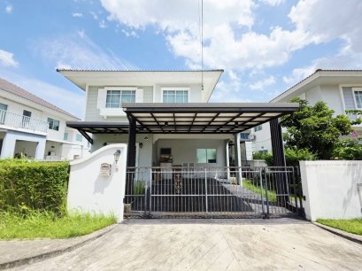 Perfect Park Suvarnabhumi Phase 4** – Great location, movein ready!