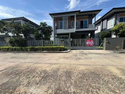 ให้เช่าพร้อมเฟอร์ ! ทำเลติดถนนวงแหวนกาญจนาฯ เพียง 5 นาที ถึงห้างแฟชั่นฯ !ให้เช่าบ้านเดี่ยว เสนา พาร์ค แกรนด์ รามอินทรา (Sena Park Grand Ramindra) 62 ตร.ว (Green Smart Design )Solar Rooftop และ Solar Scale-Up ！