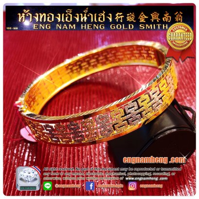 กำไลทองคำ ลายแฟชั่นตัดลายสองสี เนื้อทรายละเอียด สวยเงาวิ้บวั้บค่ะ