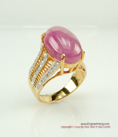 แหวนทับทิมประดับเพชรเบลเยี่ยม ใส่ติดนิ้ว ในราคาไม่แพง เฉพาะทับทิมเม็ดนี้ก้อคุ้มเกินคุ้มค่ะ ถูกเหมือนได้ฟรีค่ะ