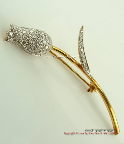 เข็มกลัดดอกทิวลิป ขนาดน่ารักไม่ใหญ่มากค่ะ