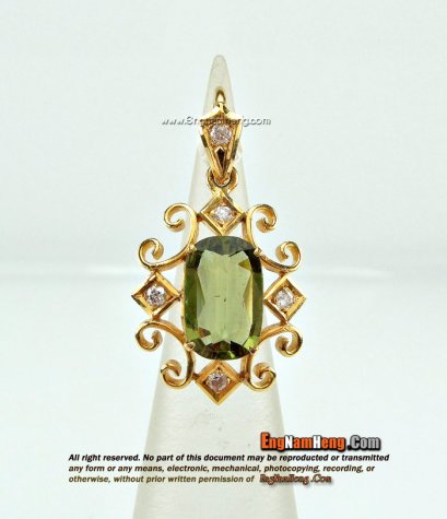 จี้เขียวส่องประดับเพชรแท้เบลเยี่ยมคัต ราคาเบาๆค่ะ