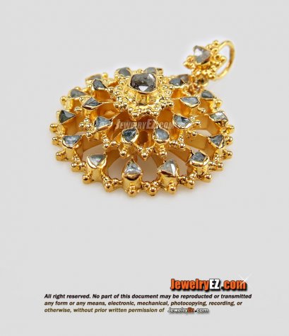 จี้เพชรซีกทรงกลม งานโบราณ สมบูรณ์ ขนาดน่ารักมากๆค่ะ