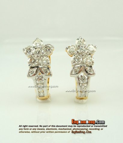 ต่างหูเพชรแท้ สวยน่ารักค่ะ