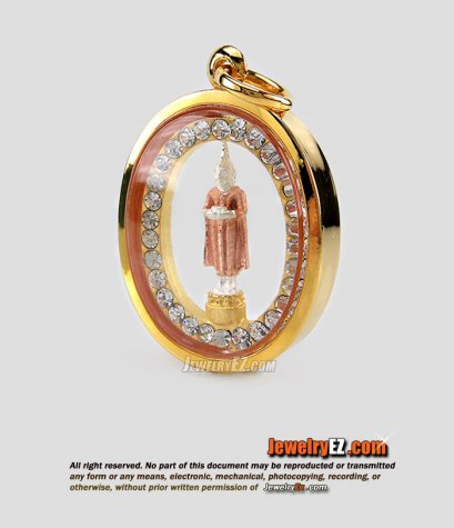 จี้พระประจำวันพุธ ปางอุ้มบาตร ล้อมเพชรสวิส เลี่ยมกรอบทองแท้ 90 เปอร์เซ็นต์ ค่ะ