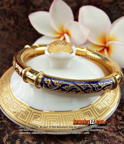 กำไลทองโบราณ ลงยาสวยๆ น่าสะสมค่ะ