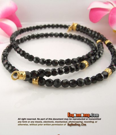 สร้อยคอนิลคั่นเม็ดทองแท้ 96.5 เปอร์เซ็นต์ น้ำหนักทอง 1.9 กรัม ทองห้างใหญ่ค่ะ