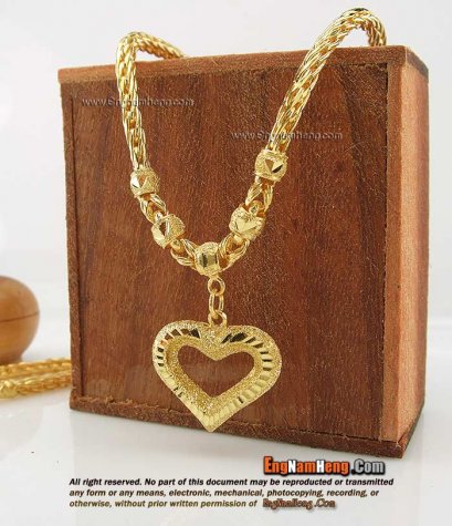 สร้อยคอทอง 96.5% น้ำหนัก 1 บาท จี้หัวใจ สร้อยลายสี่เสาโปร่งค่ะ